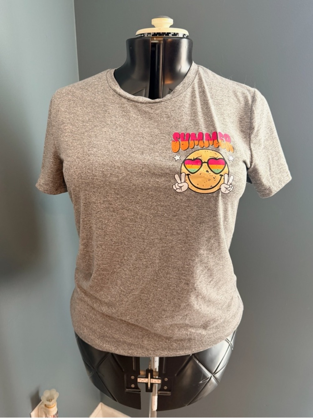 Gray 'Summer' Smiley Face Graphic Tee